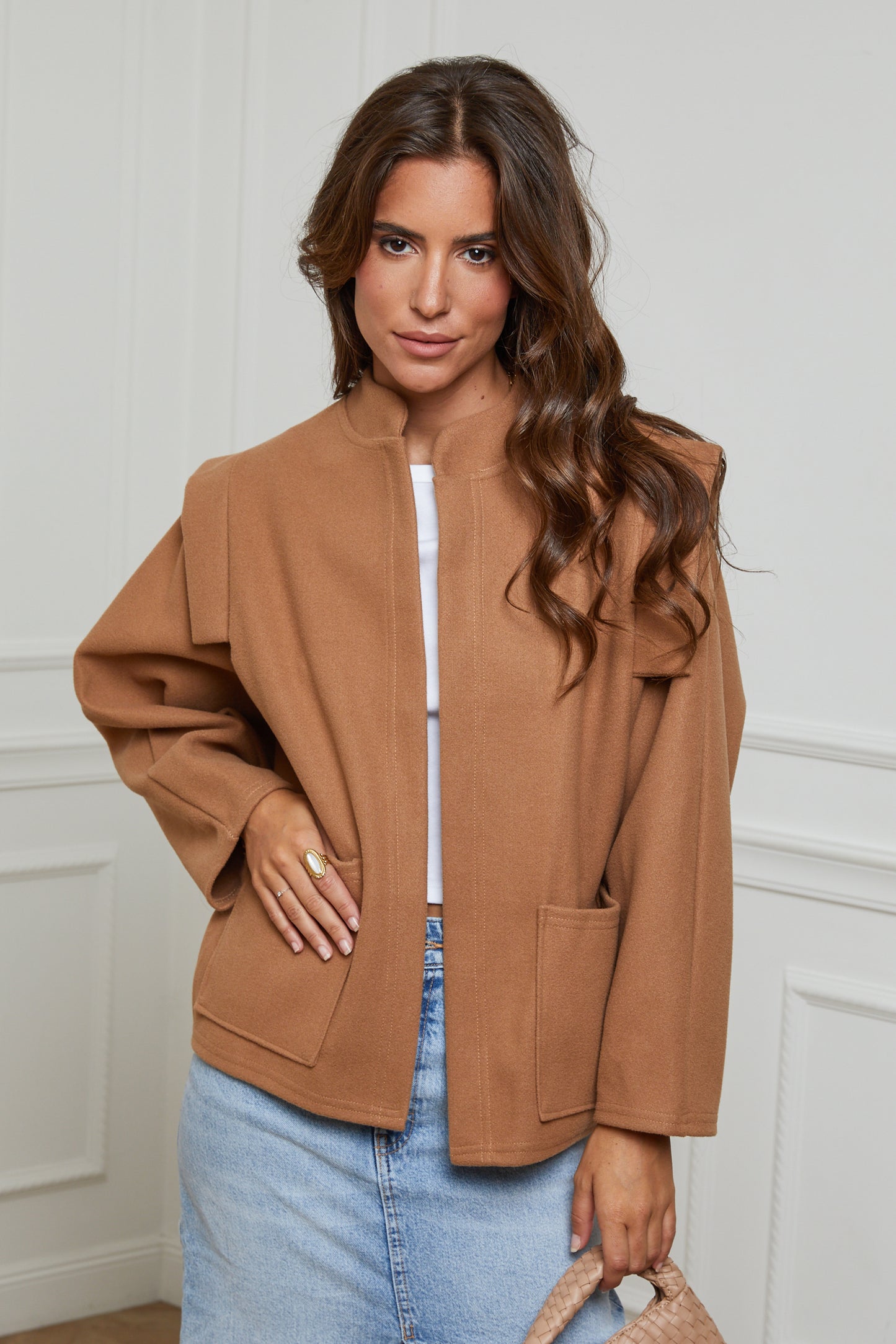 Veste à épaulettes