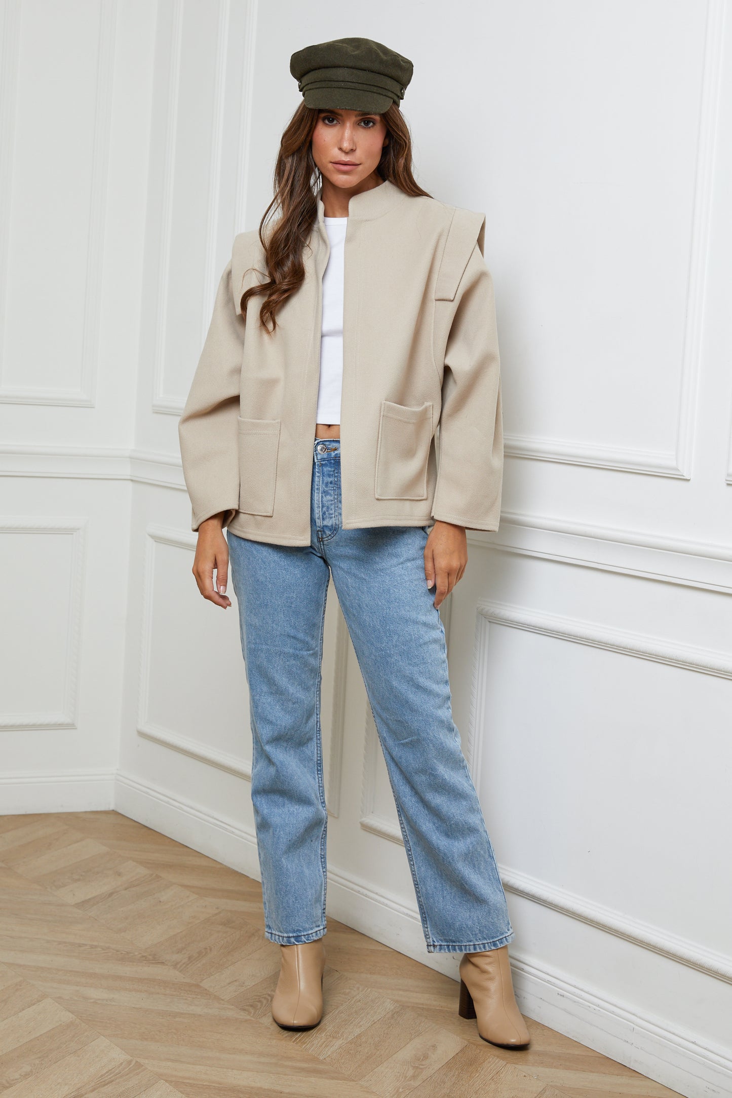 Veste à épaulettes