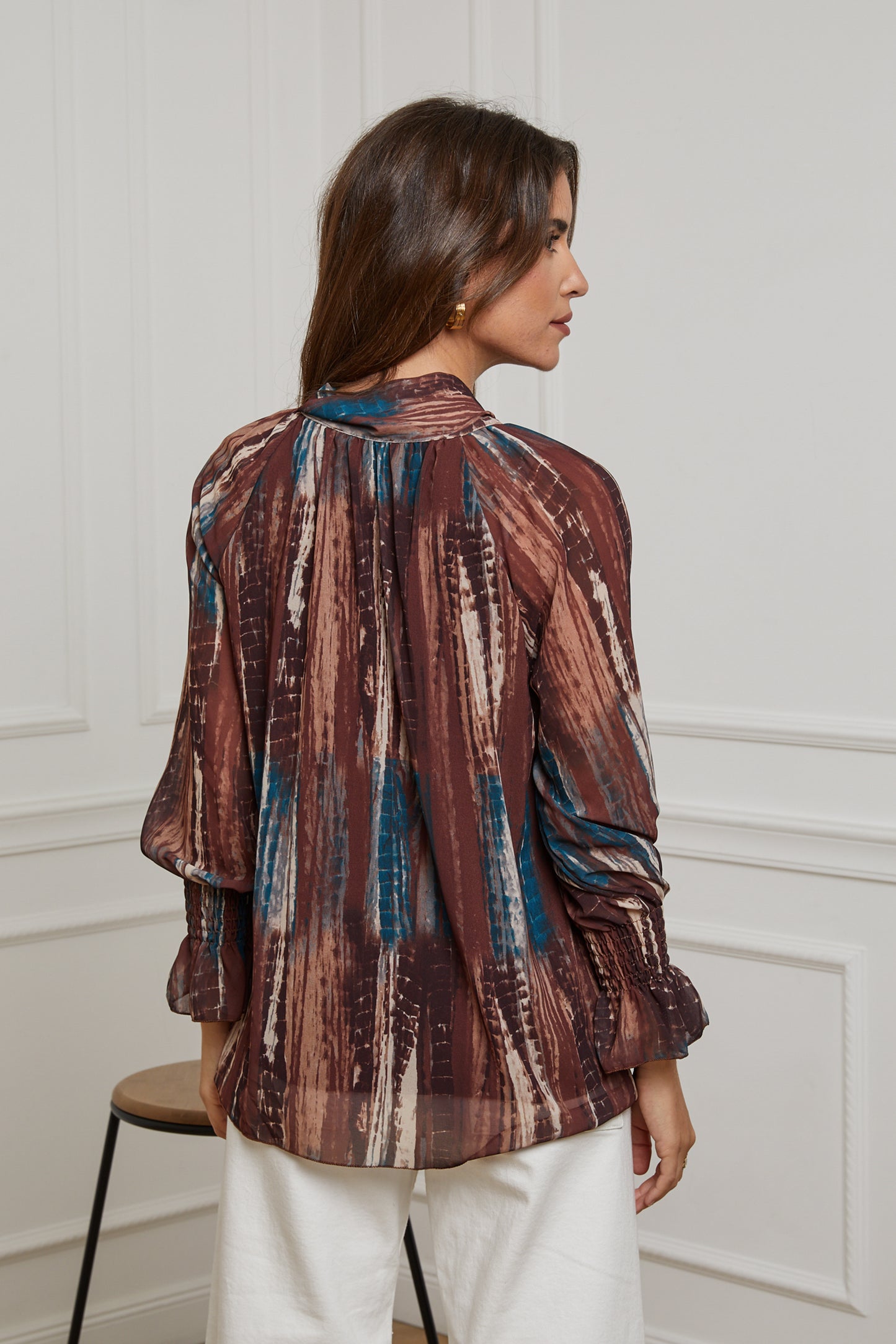 23311-Chemisier imprimé, doublure col avec nœud, manches serrées au niveau du poignet