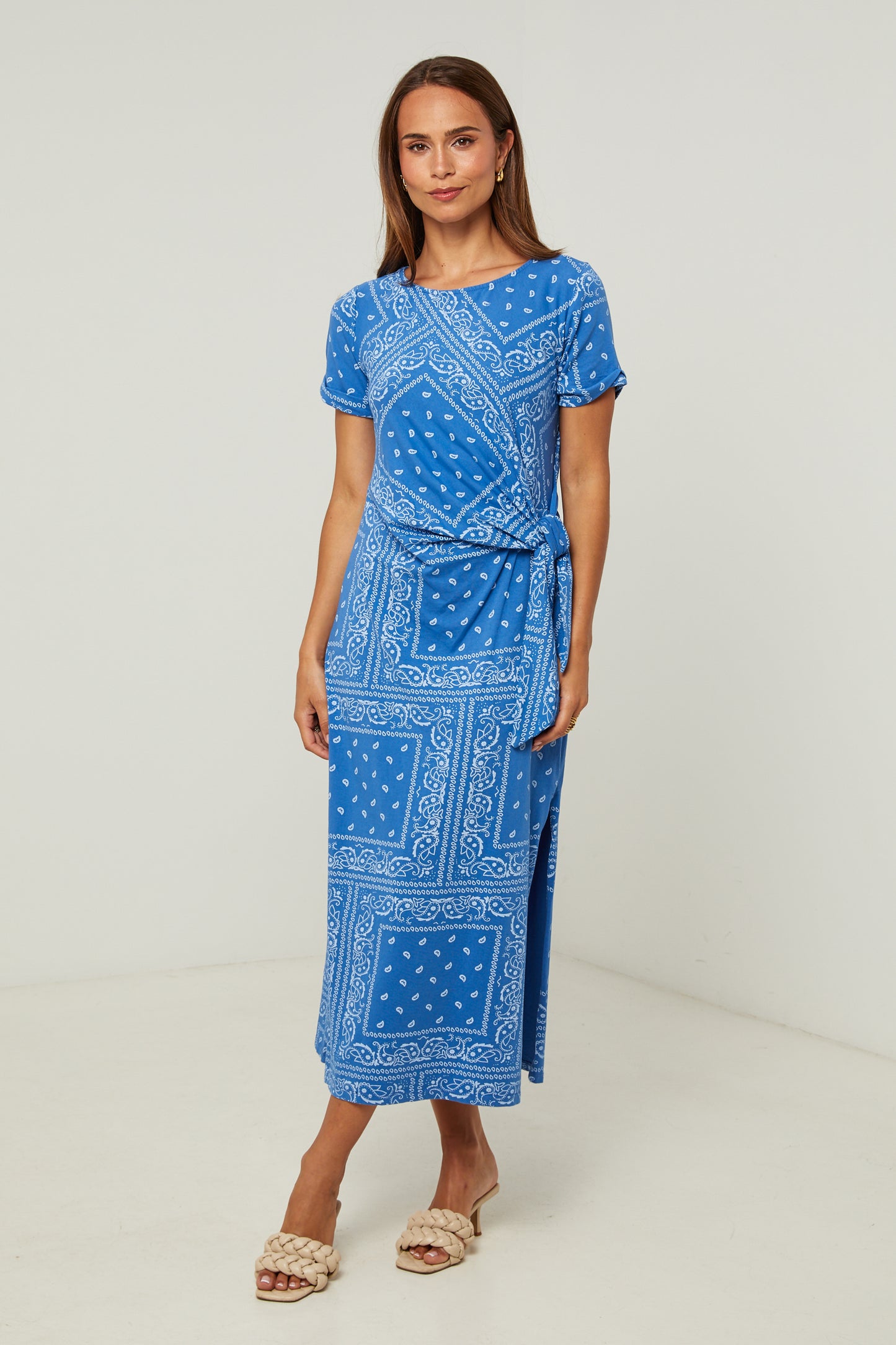 ROBE 23525