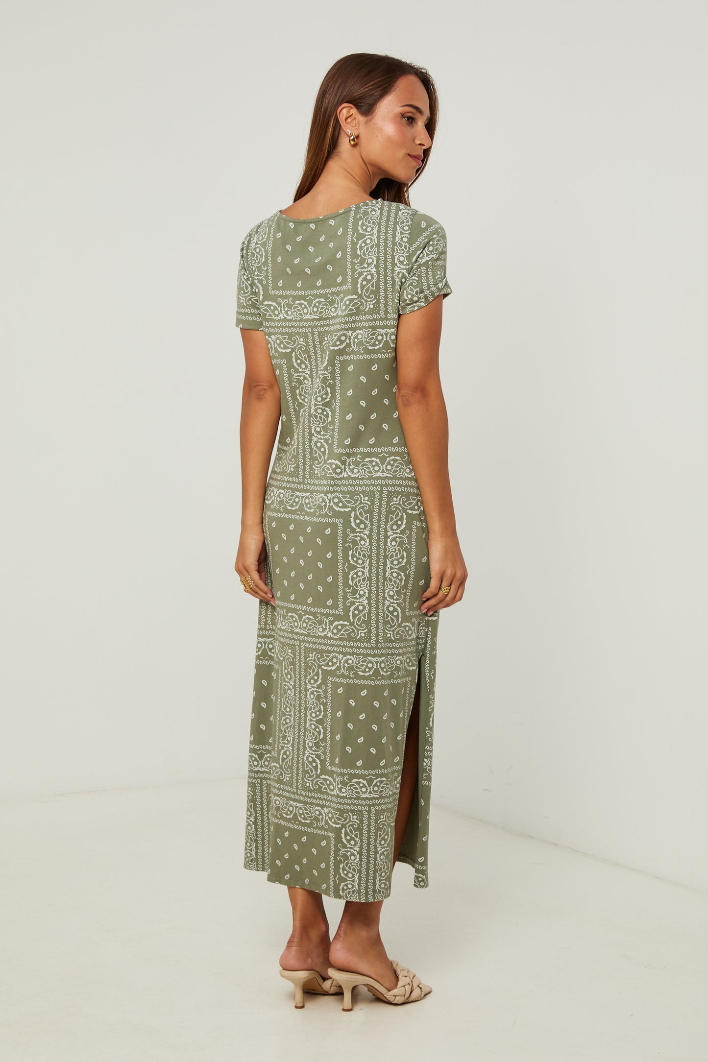 ROBE 23525