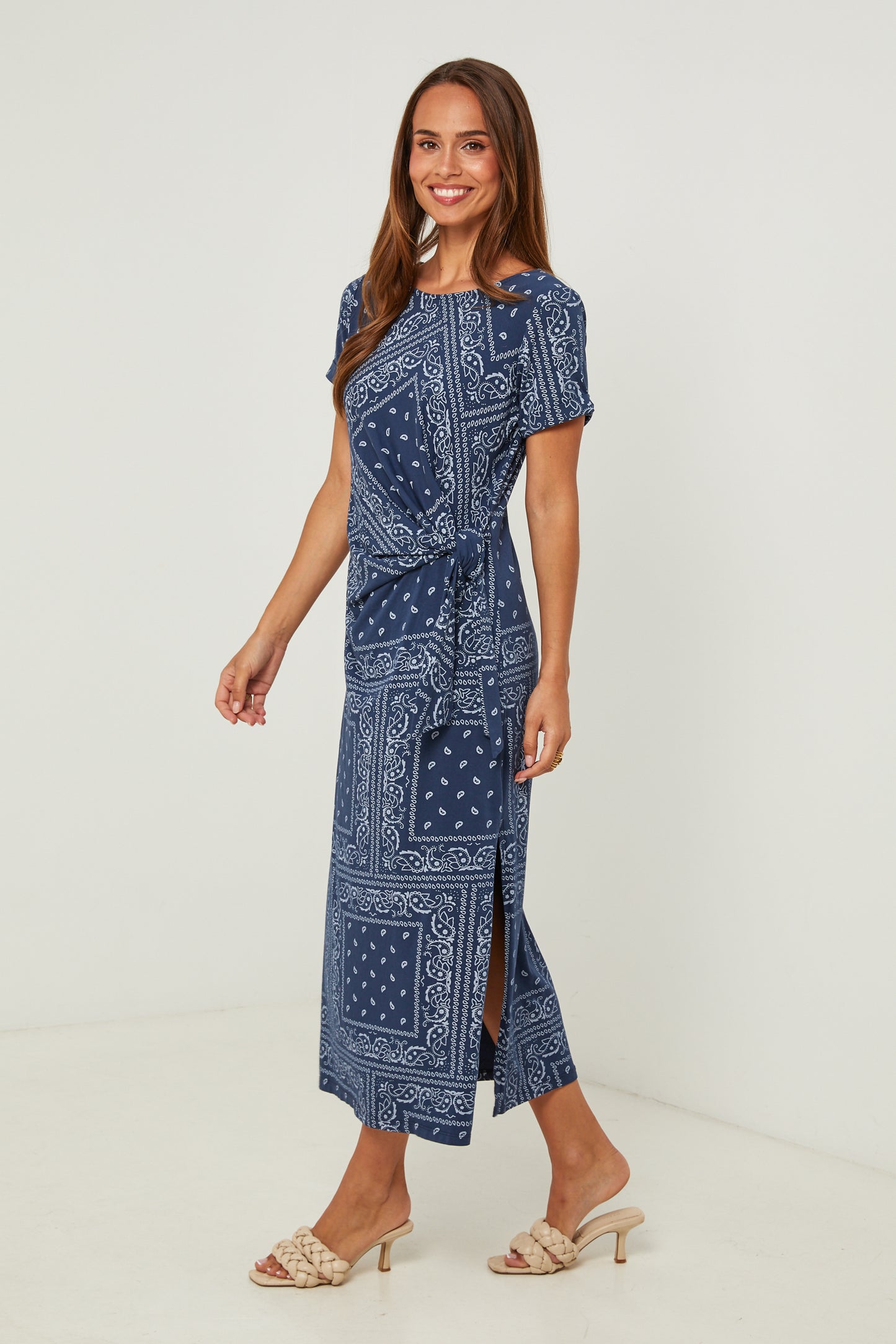 ROBE 23525