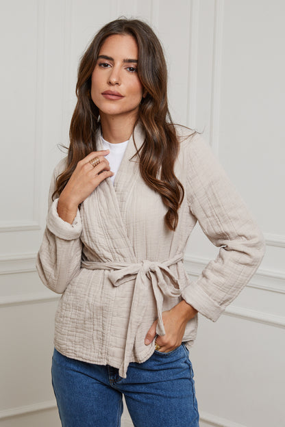 28288-Gilet avec attache, poches sur le côté