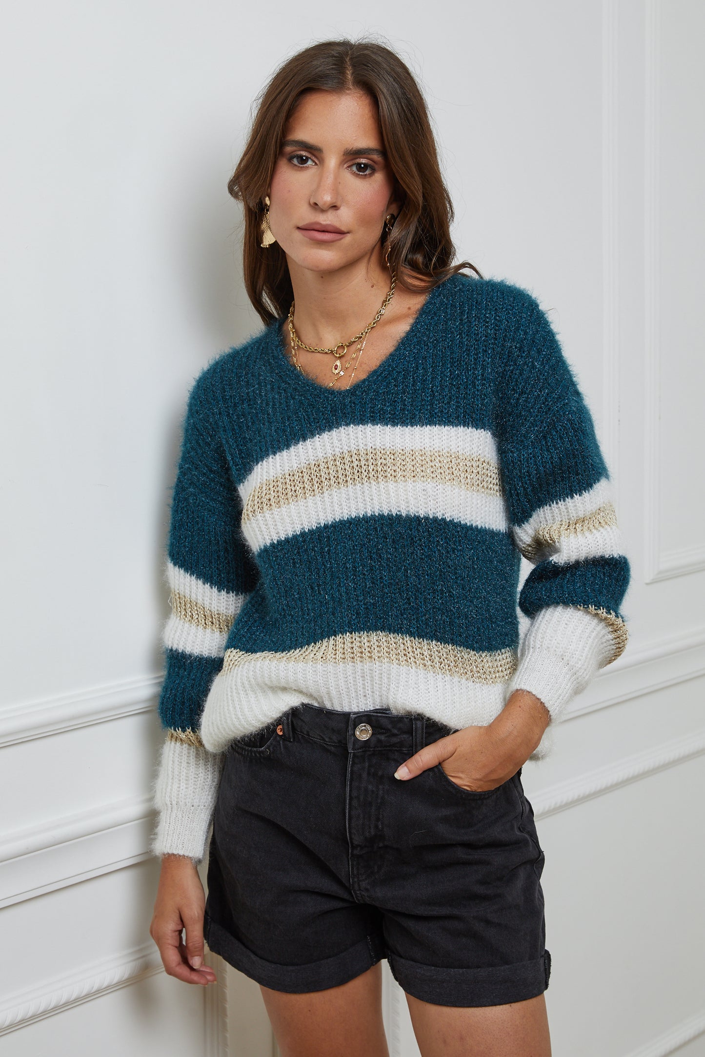 Pull Col V à Rayures avec Détails Fil Brillant