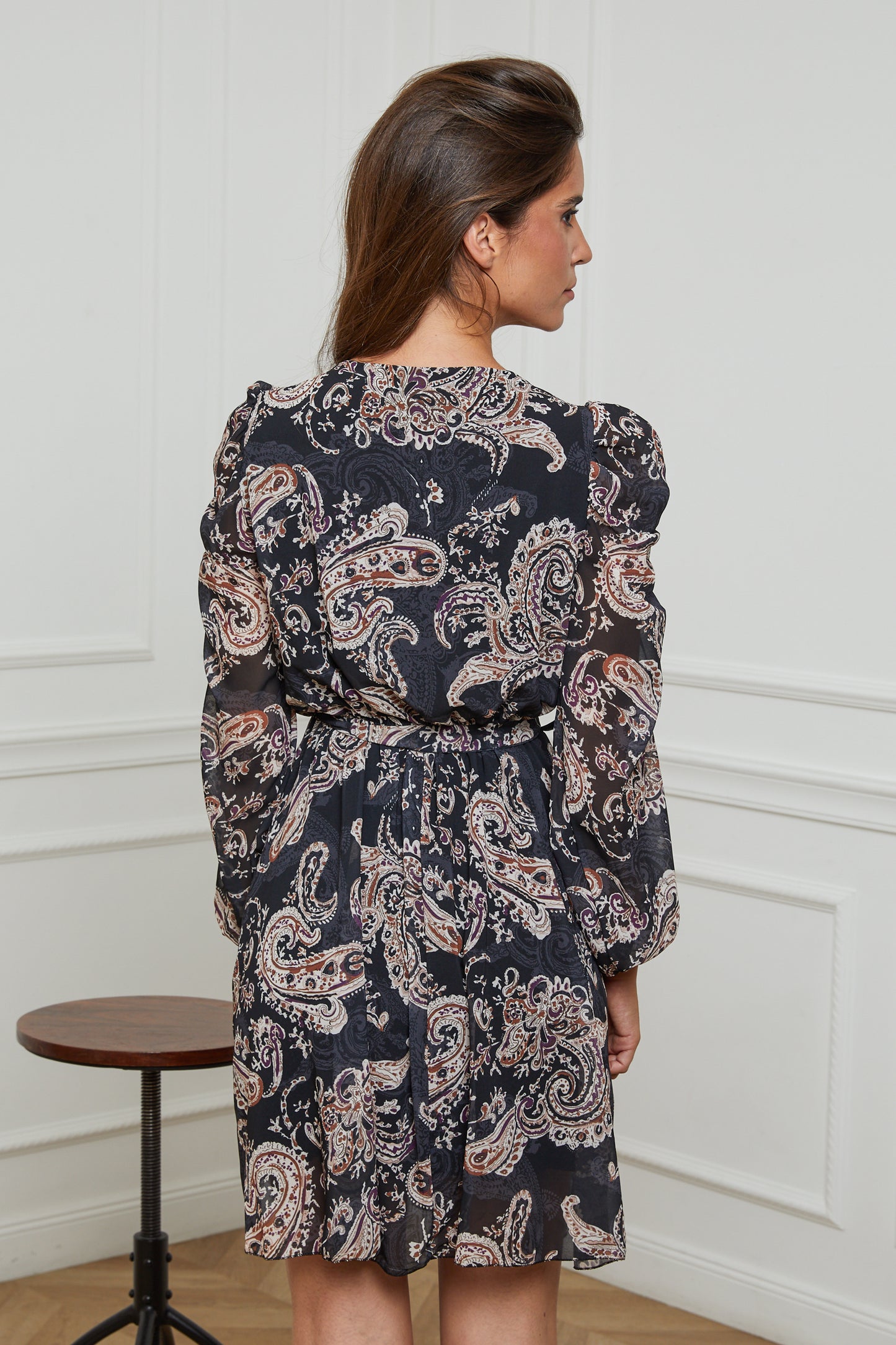 Robe Mi-Longue Imprimée Cache-Coeur avec Ceinture