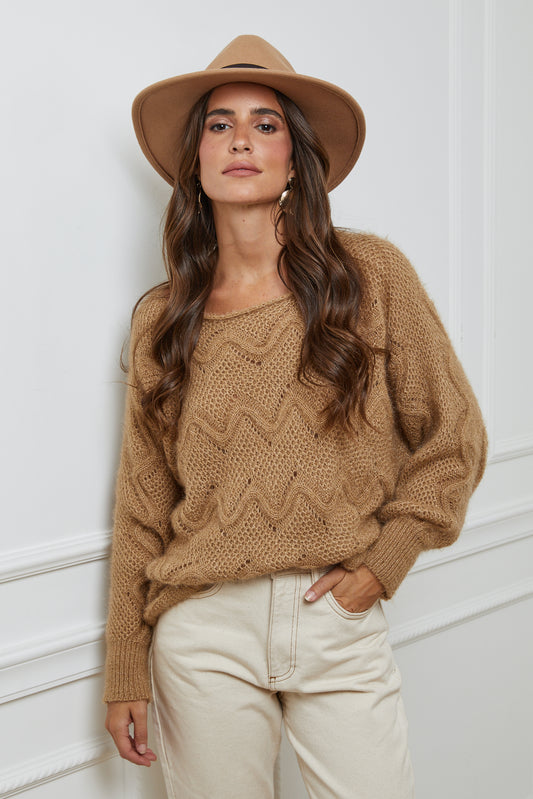 9606 - Pull Col Bateau surpiqué avec Manches Chauve-Souris