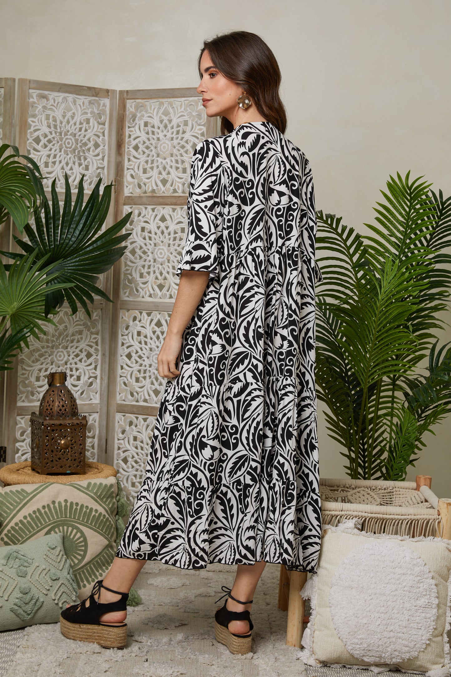 ROBE F22