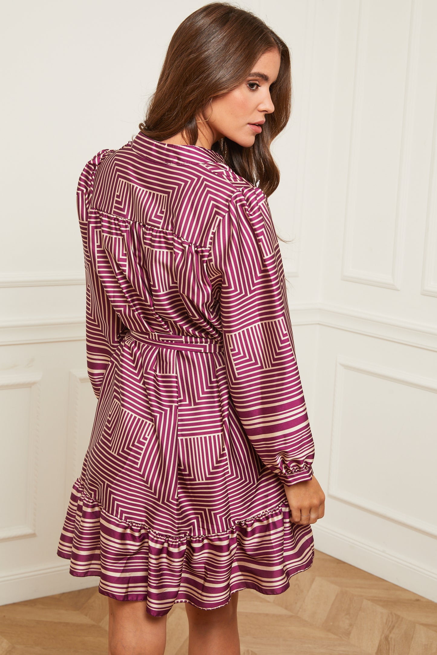 Robe Mi-longue à Motifs avec Col Chemise